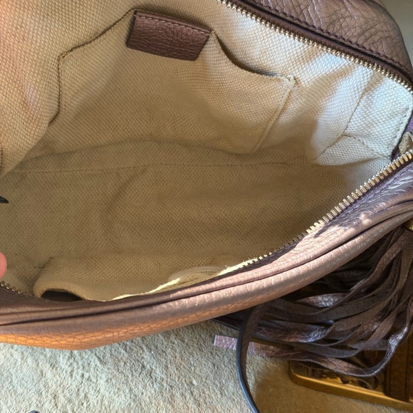 Gucci Metallic Lavender Soho Pebbled Leather Crossbody with Tassel - Picture 6 of 6